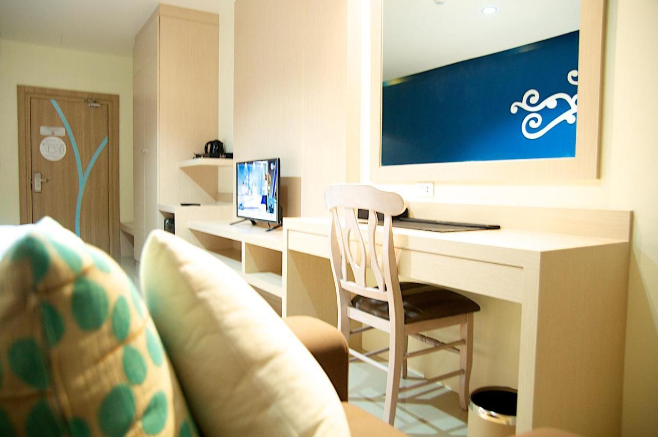 Jolly Suites&Spa Petkasem Ban Nong Khaem  Екстер'єр фото