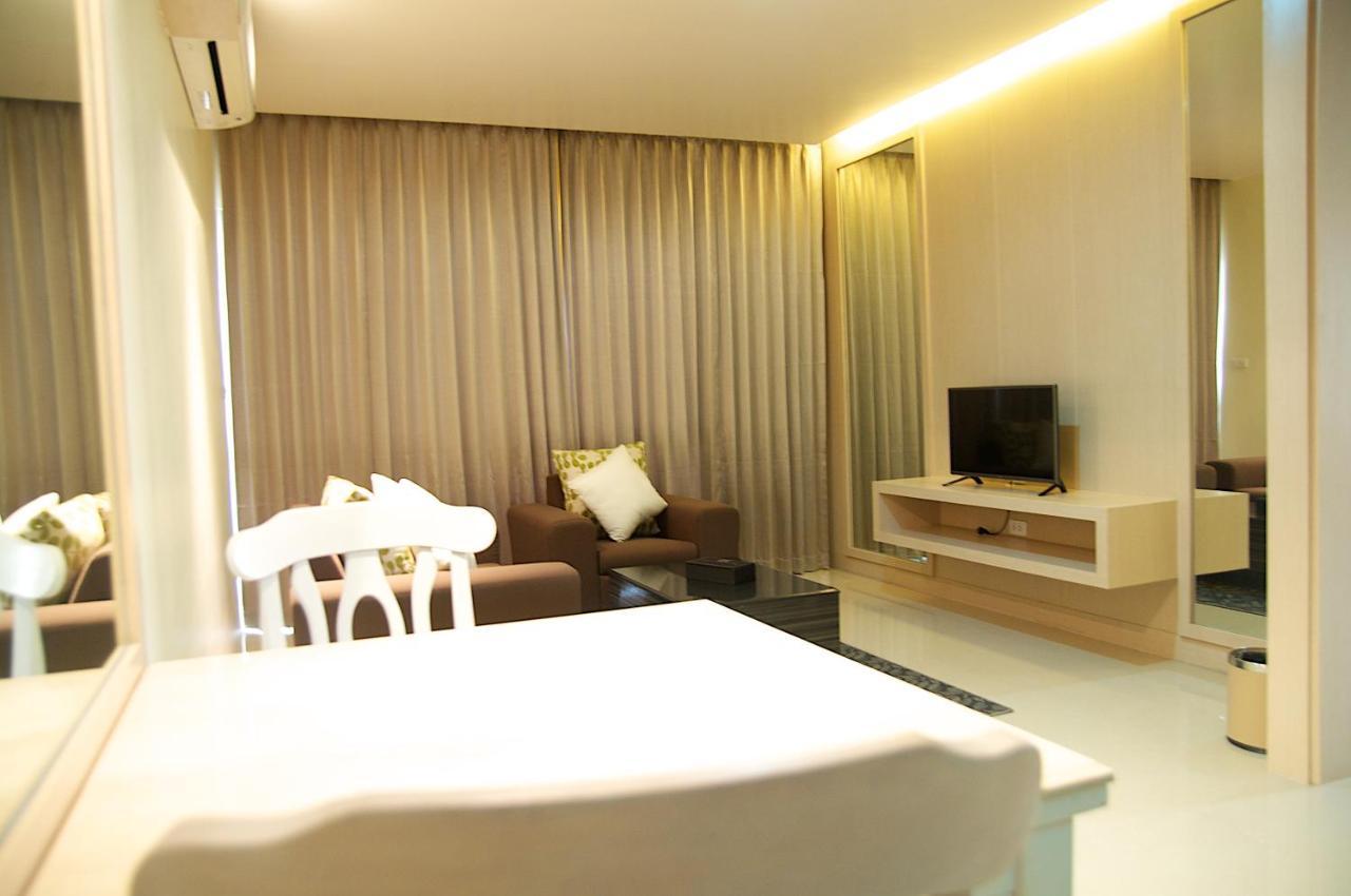 Jolly Suites&Spa Petkasem Ban Nong Khaem  Екстер'єр фото