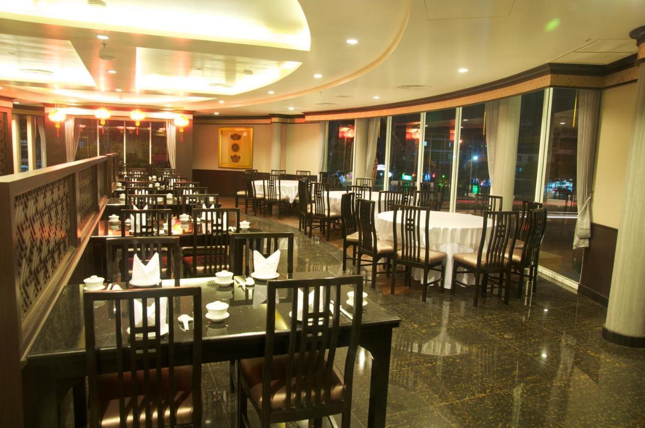 Jolly Suites&Spa Petkasem Ban Nong Khaem  Екстер'єр фото